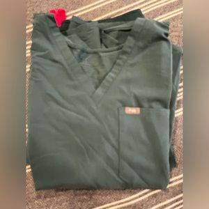 GUC FIGS Scrubs XL TALL SET Green